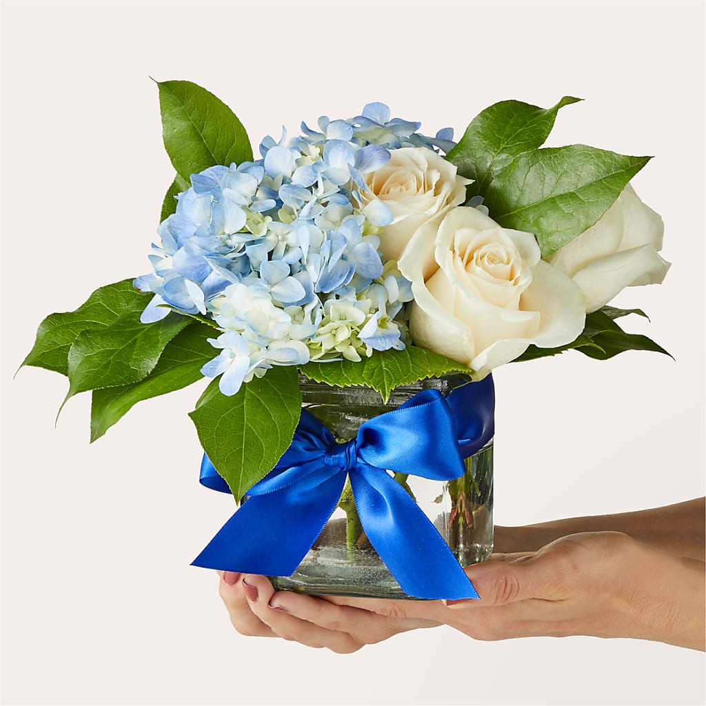 Sky Blue Delight Bouquet – Charleston Cut Flower Company, Charleston WV