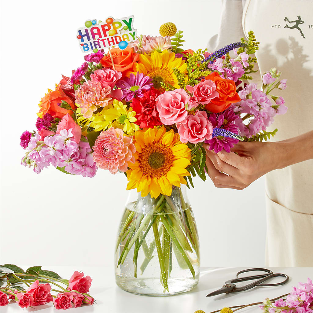 Cue the Confetti - A Florist Original – Charleston Cut Flower Company, Charleston WV
