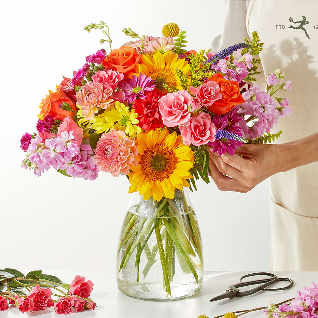 Cue the Confetti - A Florist Original – Charleston Cut Flower Company, Charleston WV