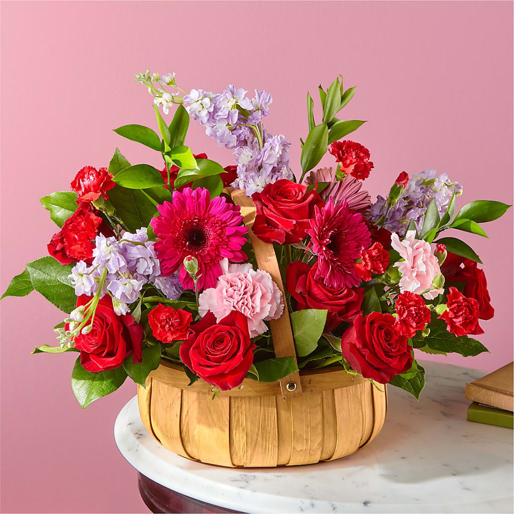 Pink Picnic Basket – Charleston Cut Flower Company, Charleston WV