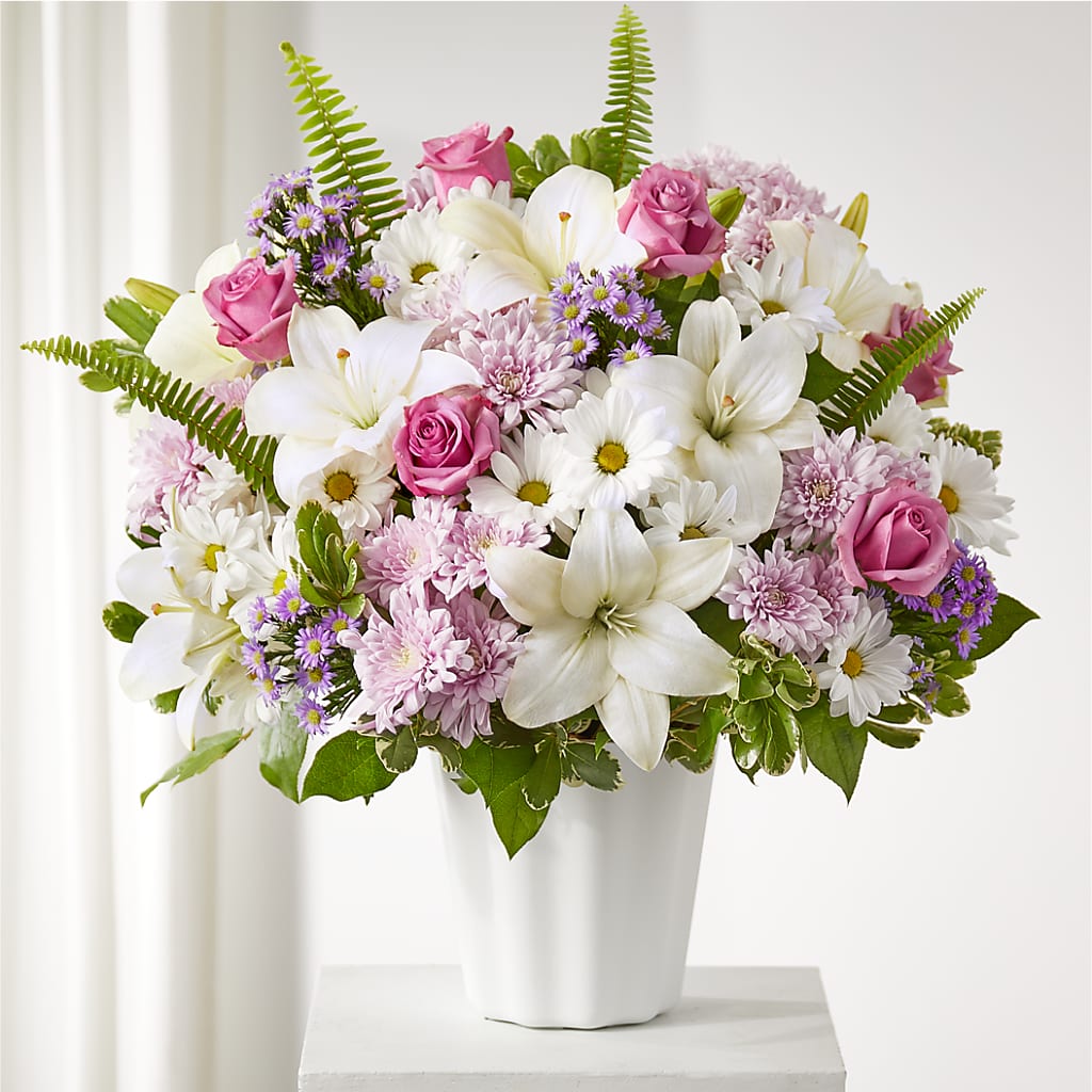Warmest Thoughts Tabletop Basket – Charleston Cut Flower Company, Charleston WV