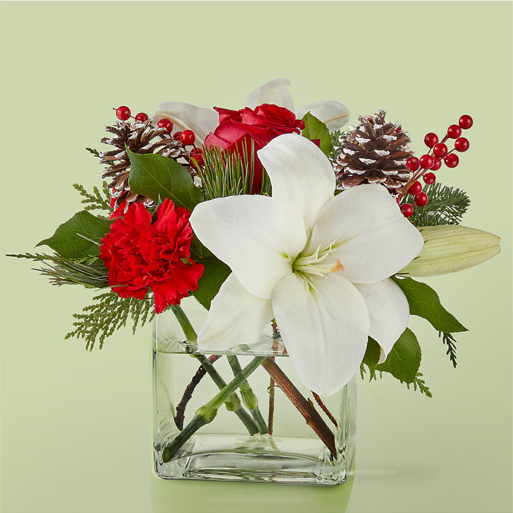 Glistening Icicles Bouquet – Charleston Cut Flower Company, Charleston WV