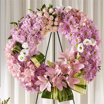 Gift of Warmth Wreath –  Charleston Cut Flower Company, Charleston WV