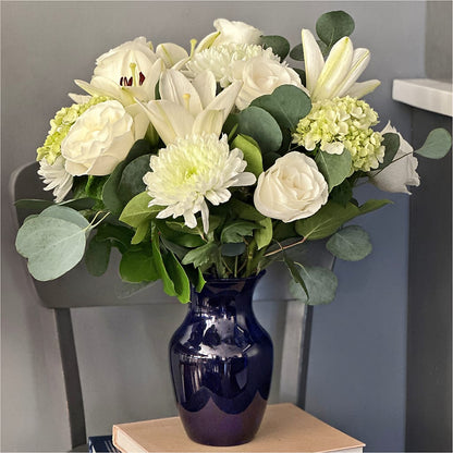 Snowy Dreams Bouquet –  Charleston Cut Flower Company, Charleston WV