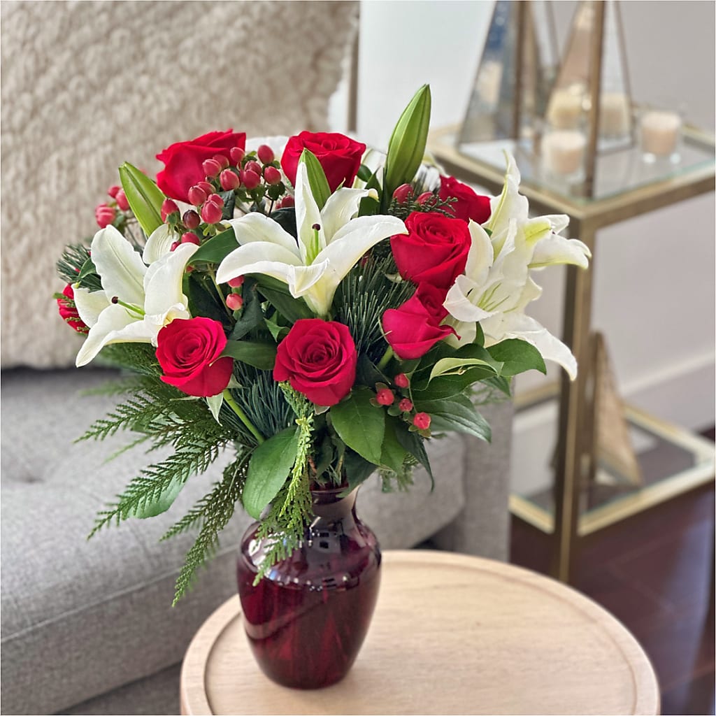 Evergreen Delight Bouquet –  Charleston Cut Flower Company, Charleston WV