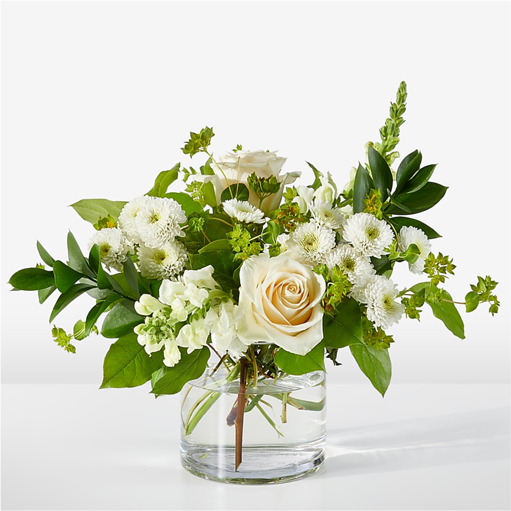 Hint of Vanilla Bouquet –  Charleston Cut Flower Company, Charleston WV