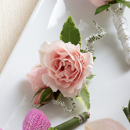 Pink Spray Rose Boutonniere –  Charleston Cut Flower Company, Charleston WV