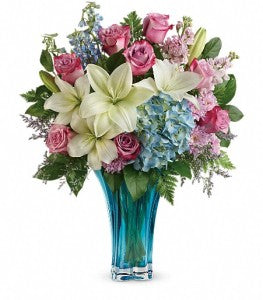 Teleflora's Heart's Pirouette by CCF